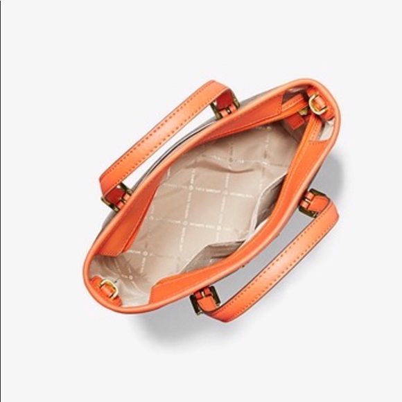 Michael Kors Tote NWT - Picture 2 of 4